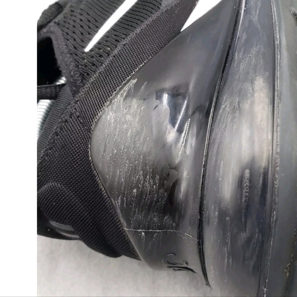 Nike Air Max 270 /  Black Running Athletic Comfort Shoes AH6789-001 Womans 10.5 - Picture 8 of 11